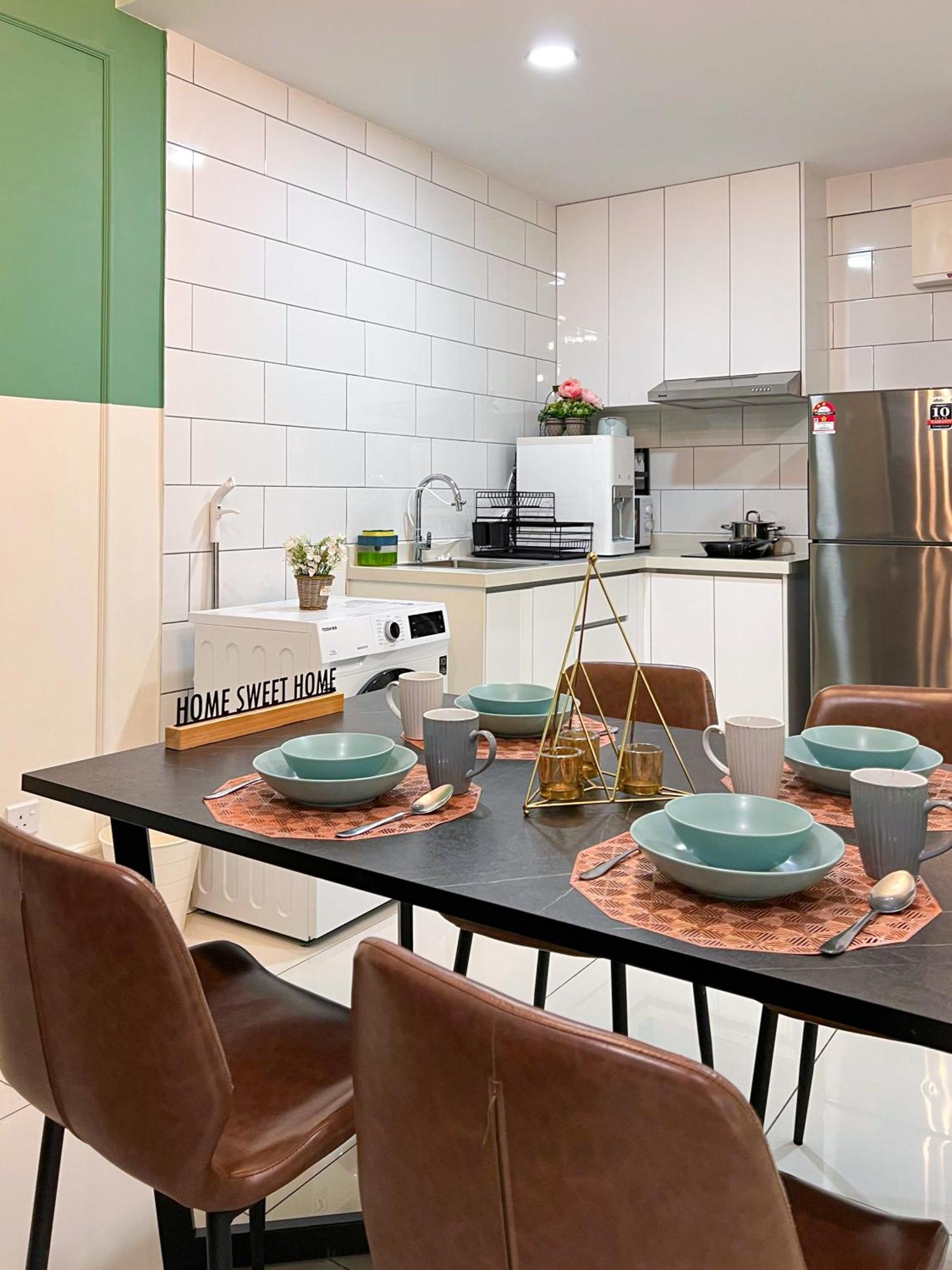 Modern Suites At Arte Mont Kiara By Iconique กัวลาลัมเปอร์ ภายนอก รูปภาพ