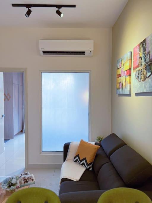 Modern Suites At Arte Mont Kiara By Iconique กัวลาลัมเปอร์ ภายนอก รูปภาพ