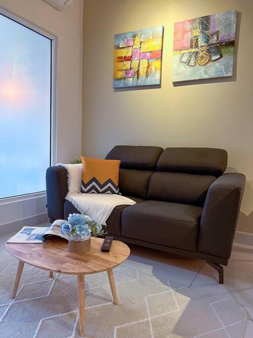 Modern Suites At Arte Mont Kiara By Iconique กัวลาลัมเปอร์ ภายนอก รูปภาพ